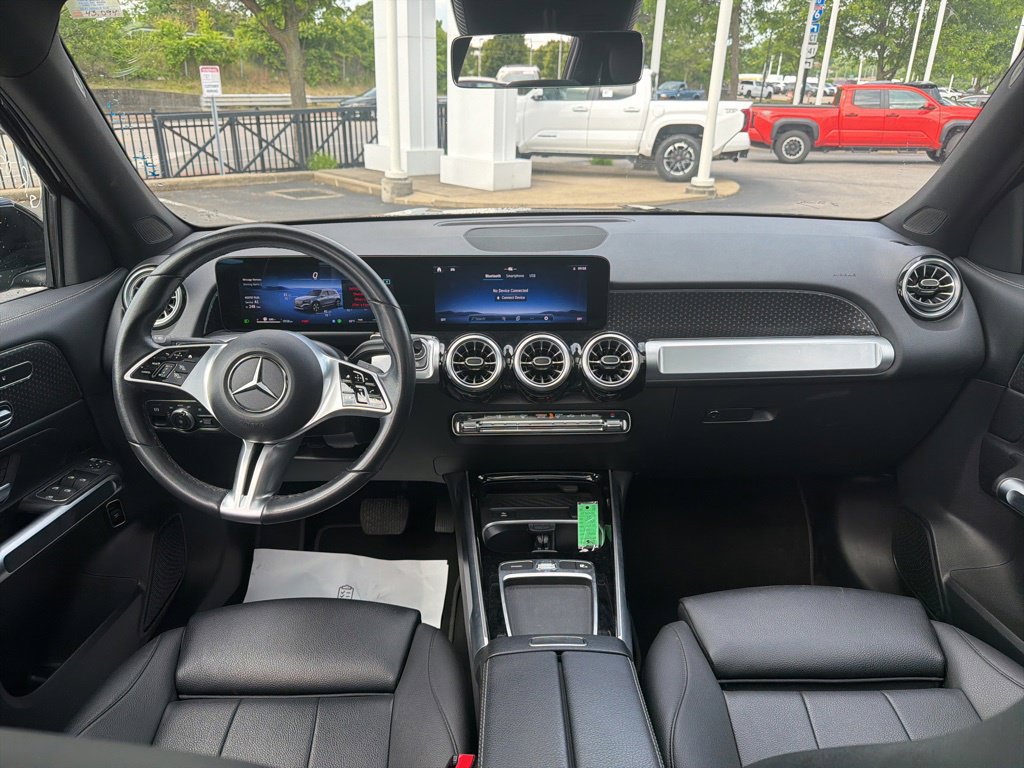 Used 2025 Mercedes-Benz GLB 250 image 16