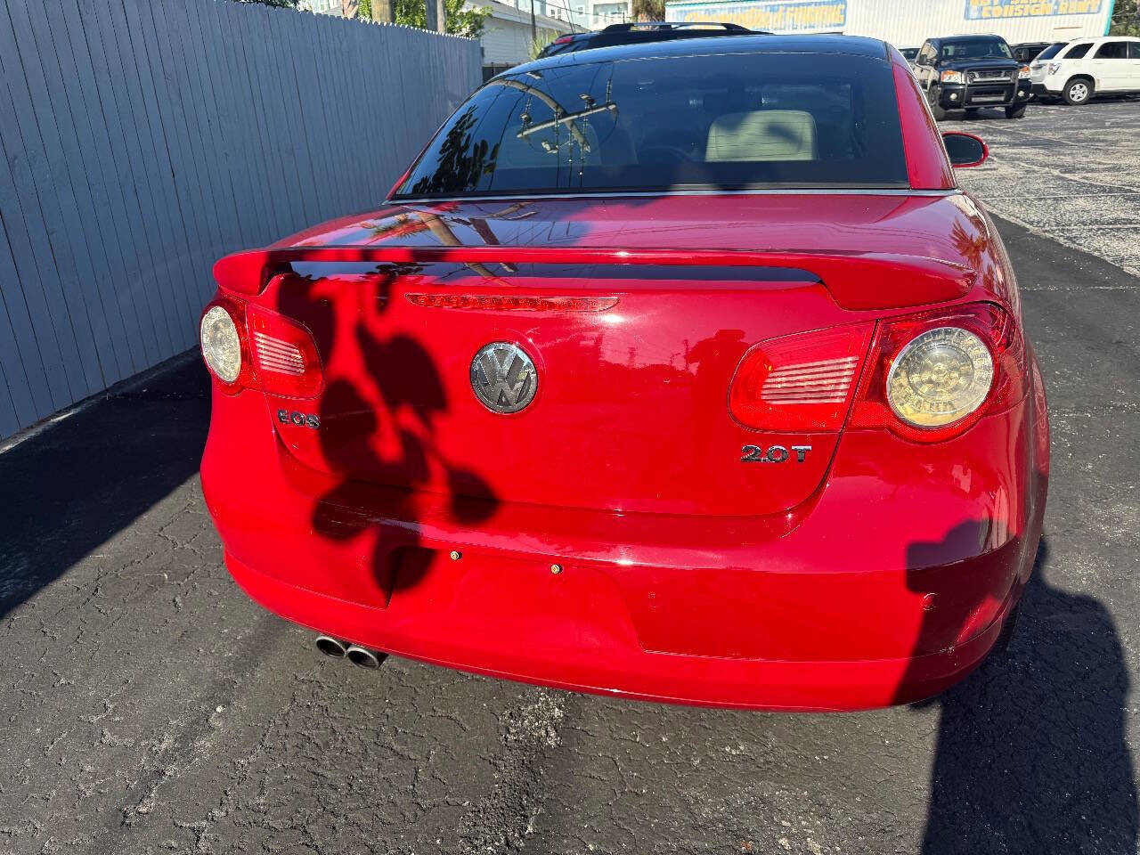 Used 2008 Volkswagen Eos Lux image 4