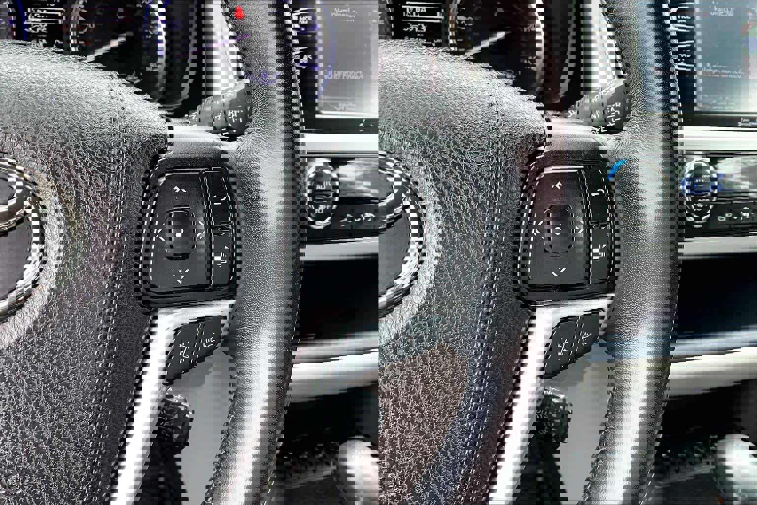 Certified 2019 Toyota Highlander XLE image 25