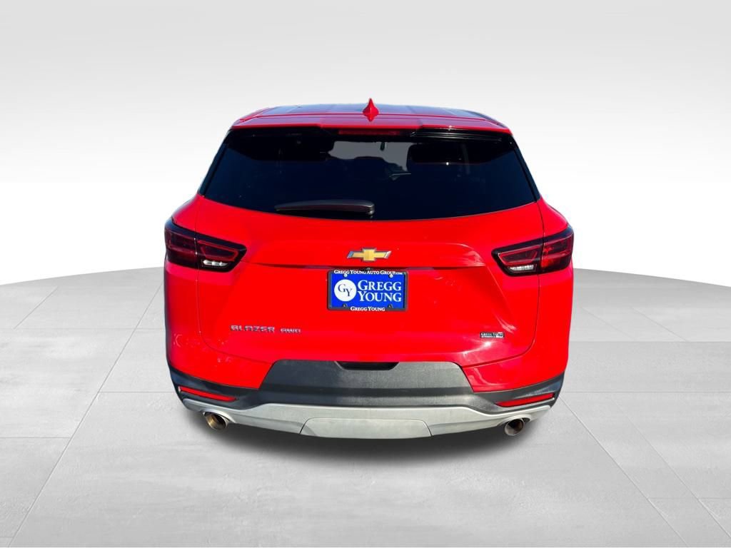 Used 2023 Chevrolet Blazer LT image 5