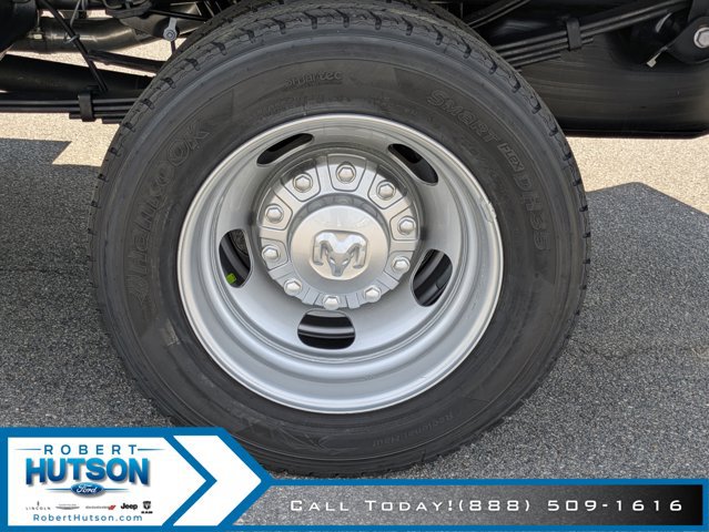 New 2024 RAM 4500 Tradesman w/ Chrome Appearance Group AWD/4WD image 10