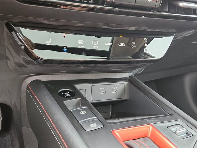 New 2026 Nissan Kicks SR w/ SR Premium Package FWD image 21