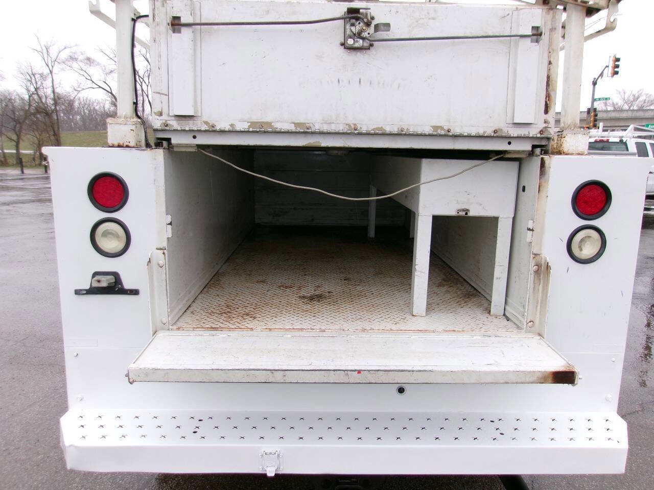 Used 2013 GMC Sierra 3500 W/T w/ Snow Plow Prep Package image 4