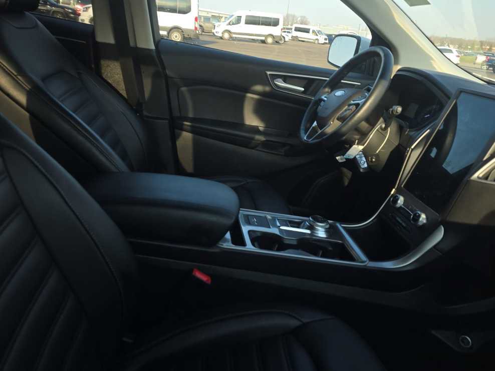Used 2023 Ford Edge SEL w/ Convenience Package image 10