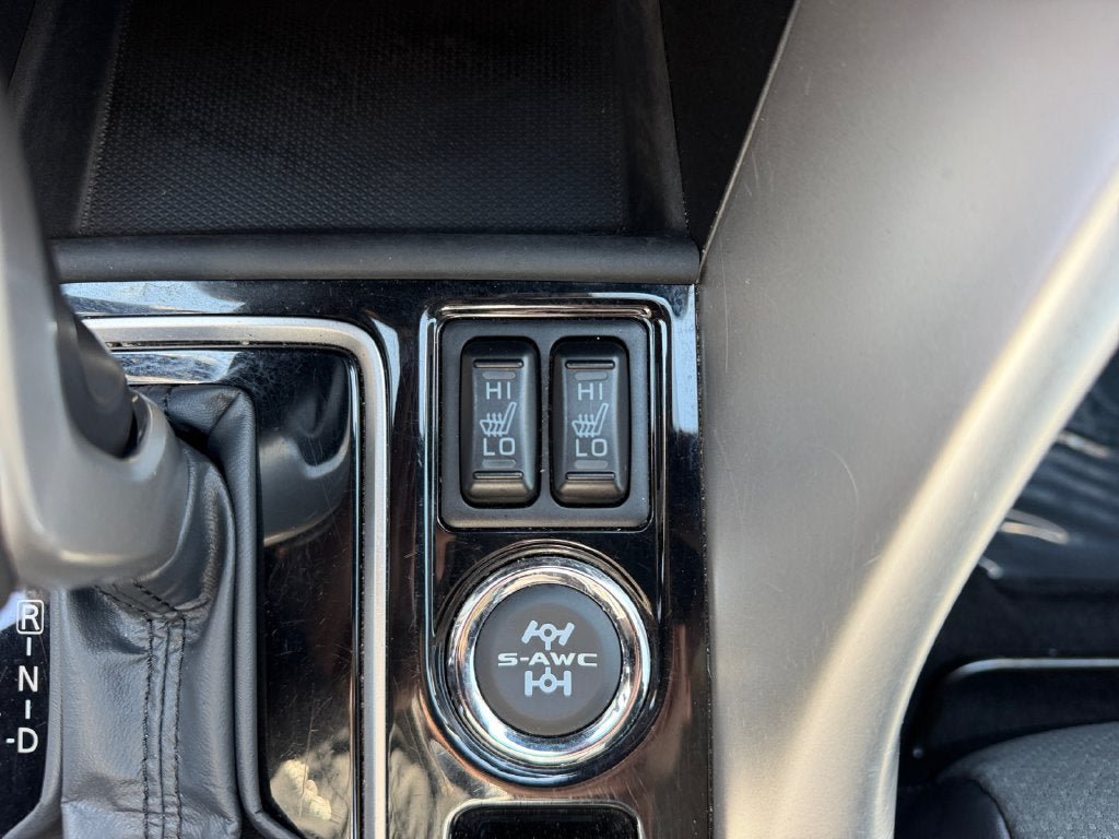 Used 2025 Mitsubishi Eclipse Cross SE AWD/4WD image 25
