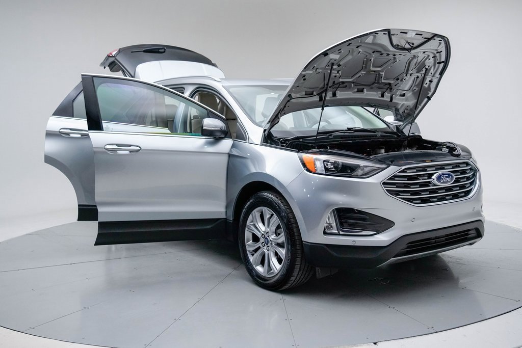 Used 2022 Ford Edge Titanium image 15