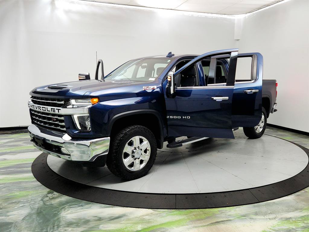 Used 2020 Chevrolet Silverado 2500 LTZ w/ LTZ Premium Package AWD/4WD image 9