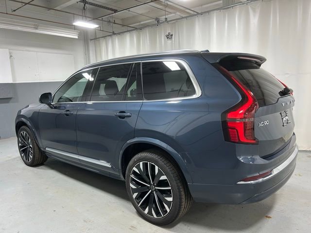Used 2025 Volvo XC90 B5 Plus AWD/4WD image 2