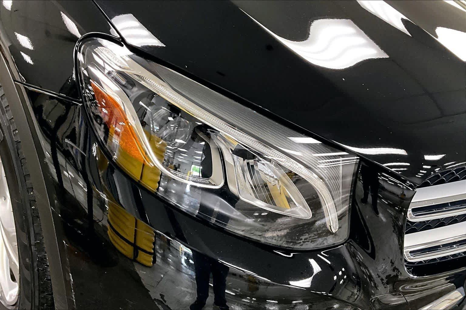 Used 2017 Mercedes-Benz GLC 300 4MATIC image 27