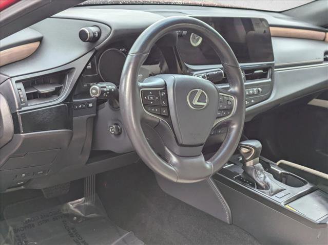 Certified 2025 Lexus ES 350 w/ Premium Package image 9