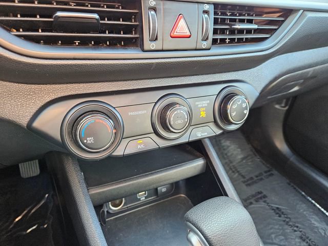 Used 2024 Kia Forte LXS image 24