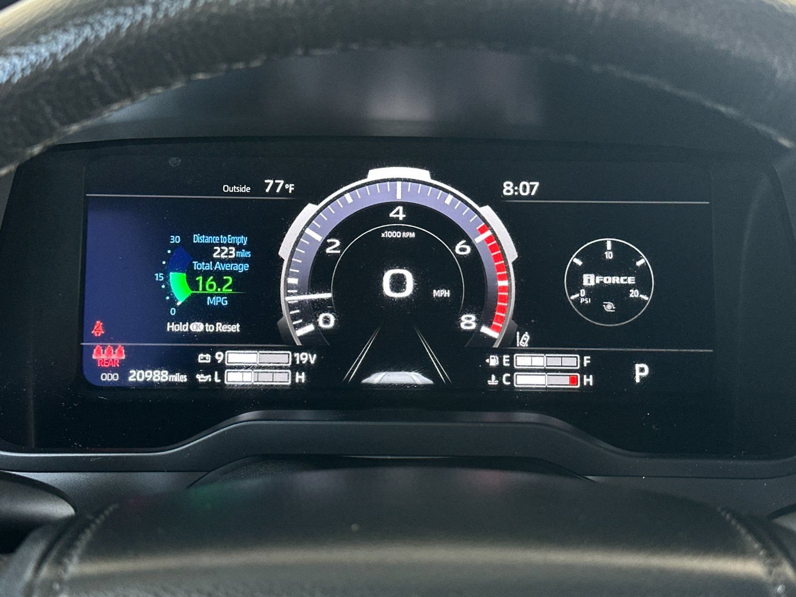 Used 2024 Toyota Tundra Limited AWD/4WD image 21