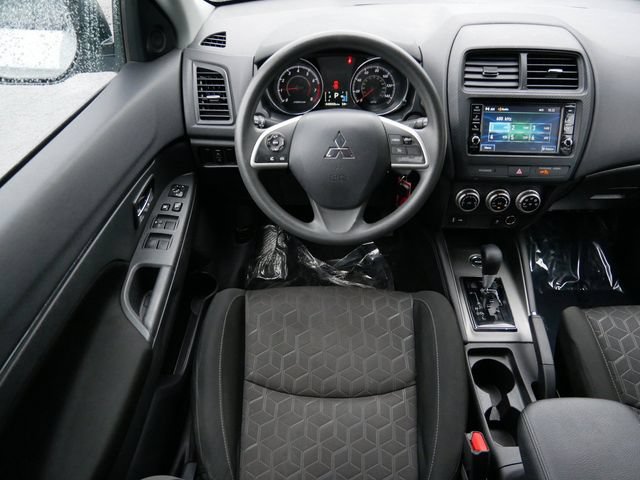 Used 2024 Mitsubishi Outlander Sport ES AWD/4WD image 12
