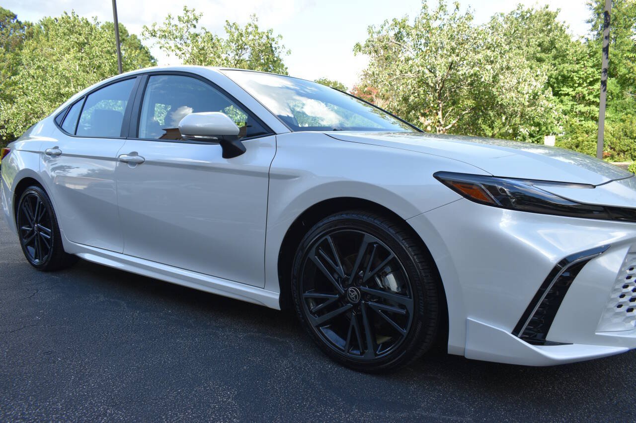 Used 2026 Toyota Camry XSE FWD image 29
