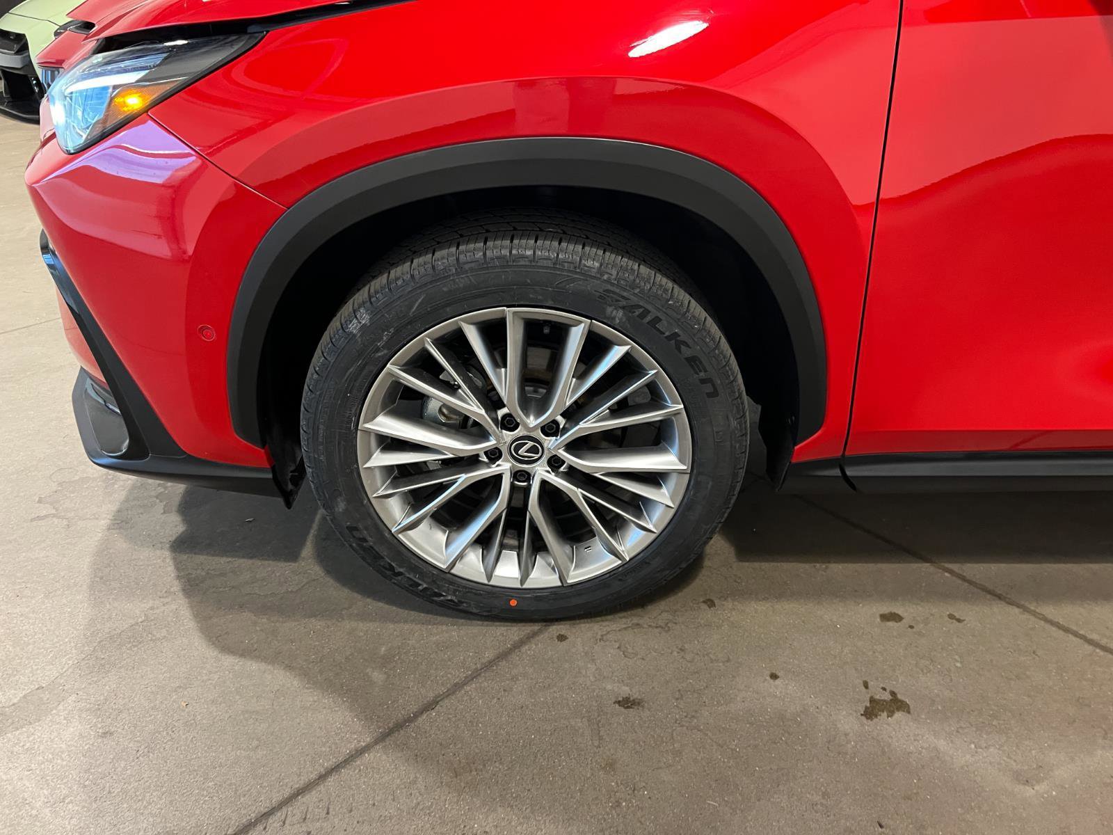 Used 2025 Lexus NX 350h AWD w/ Luxury Package image 45