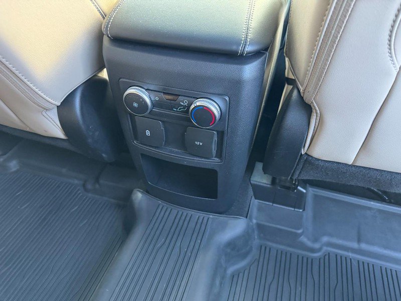 Used 2021 Ford Explorer XLT w/ Equipment Group 202A image 17