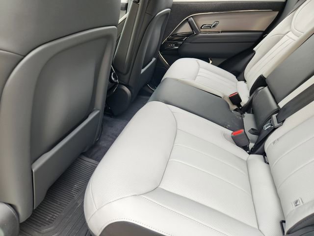 New 2026 Land Rover Range Rover Sport Dynamic SE AWD/4WD image 29