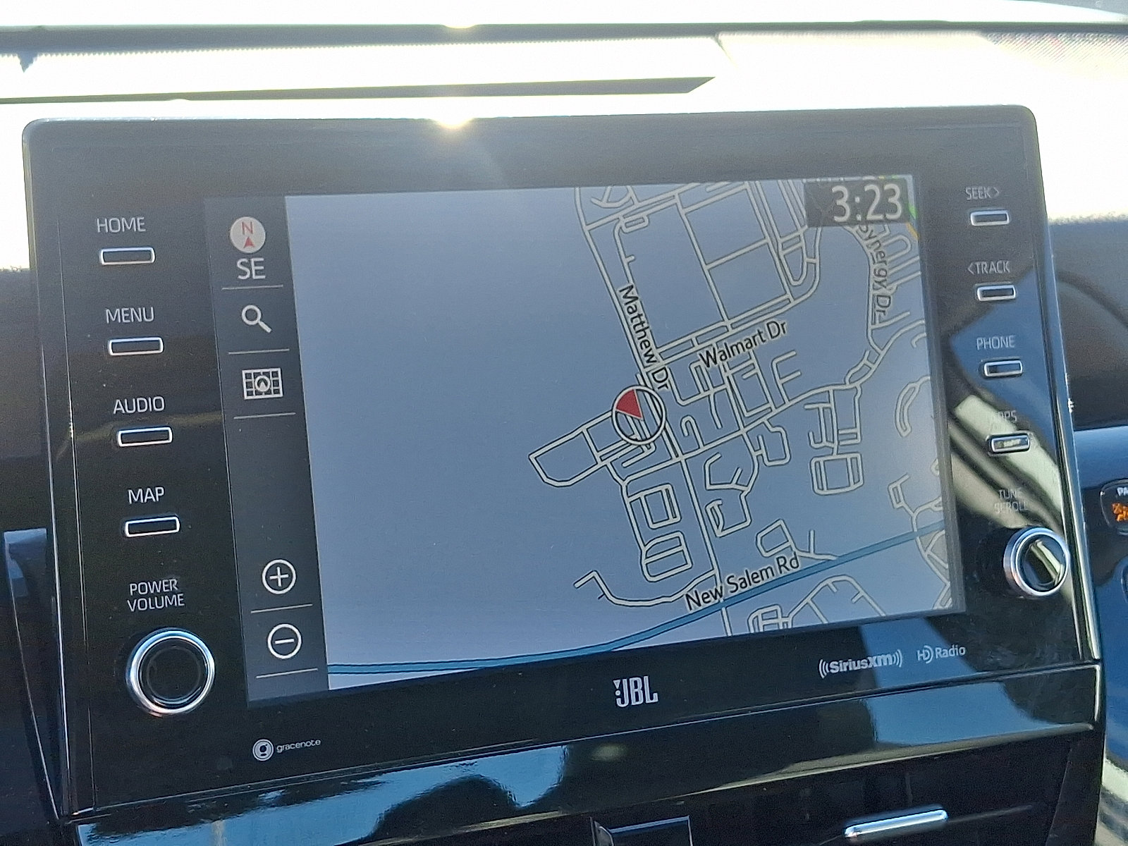 Certified 2021 Toyota Camry XLE w/ Navigation Upgrade Package image 16