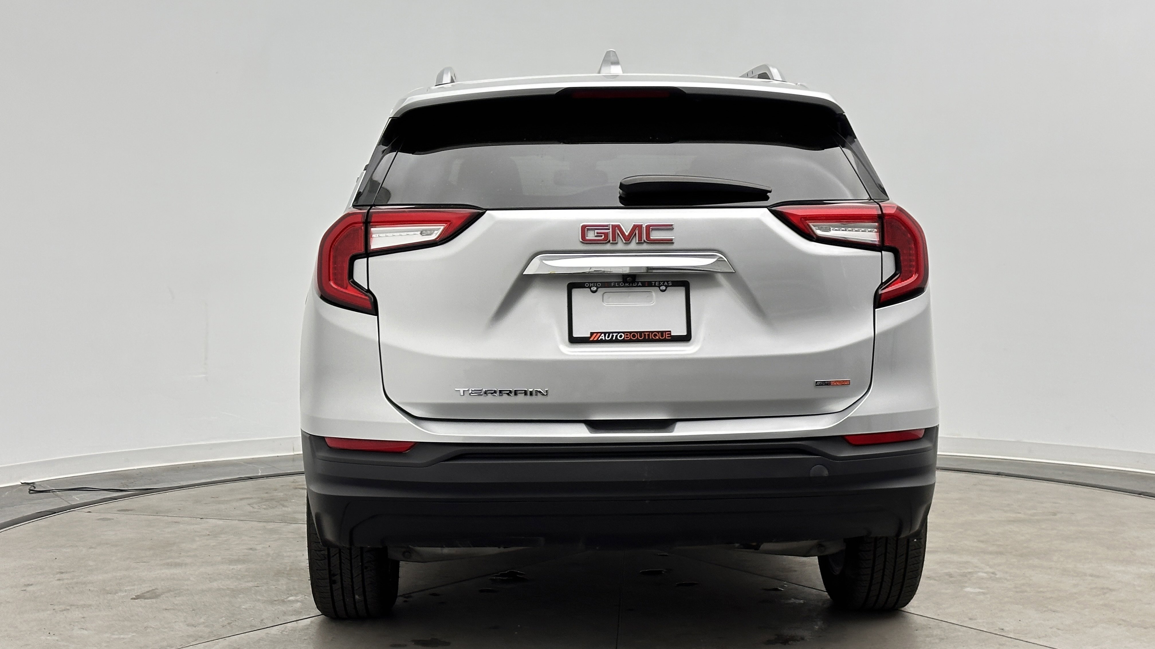 Used 2022 GMC Terrain SLT image 6