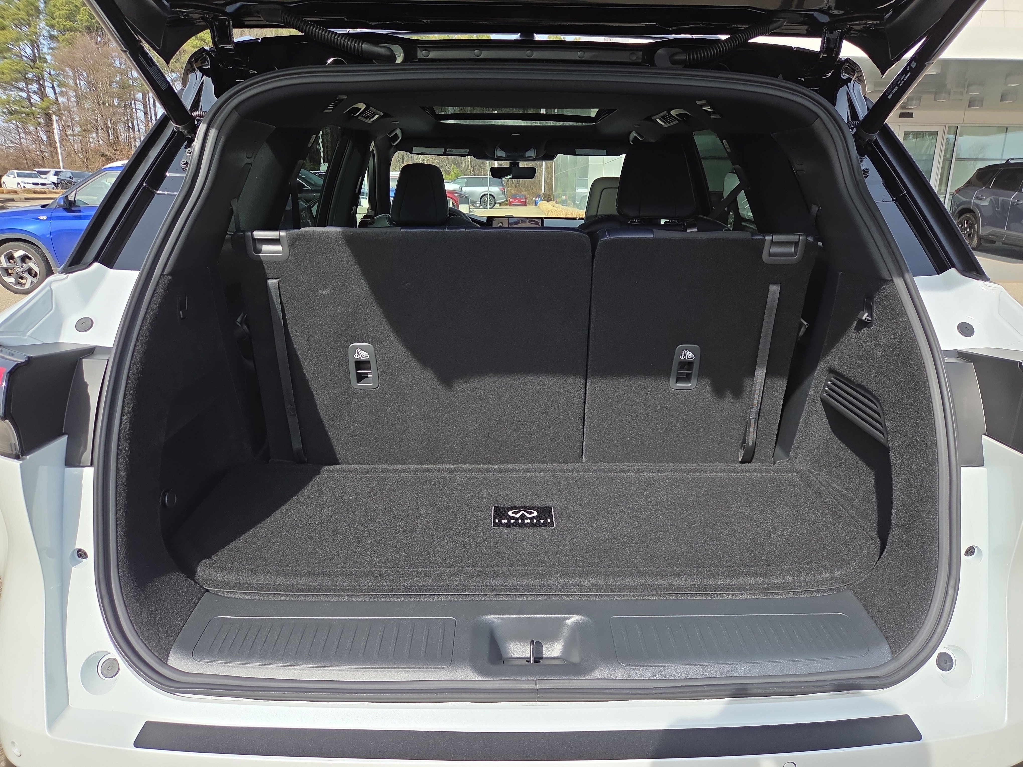 New 2026 INFINITI QX60 Sport w/ Dark Cargo Package image 10