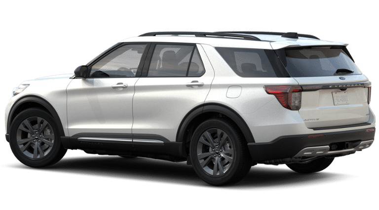 New 2025 Ford Explorer Active w/ Active Comfort Package image 2