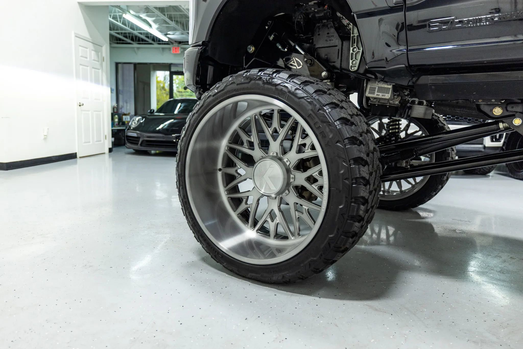 Used 2024 Ford F350 Platinum image 12