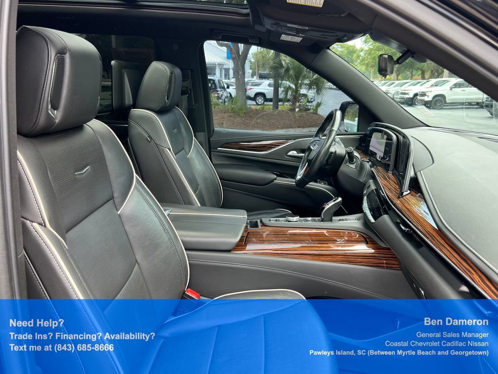 Used 2021 Cadillac Escalade Premium Luxury w/ LPO, Radiant Package AWD/4WD image 29