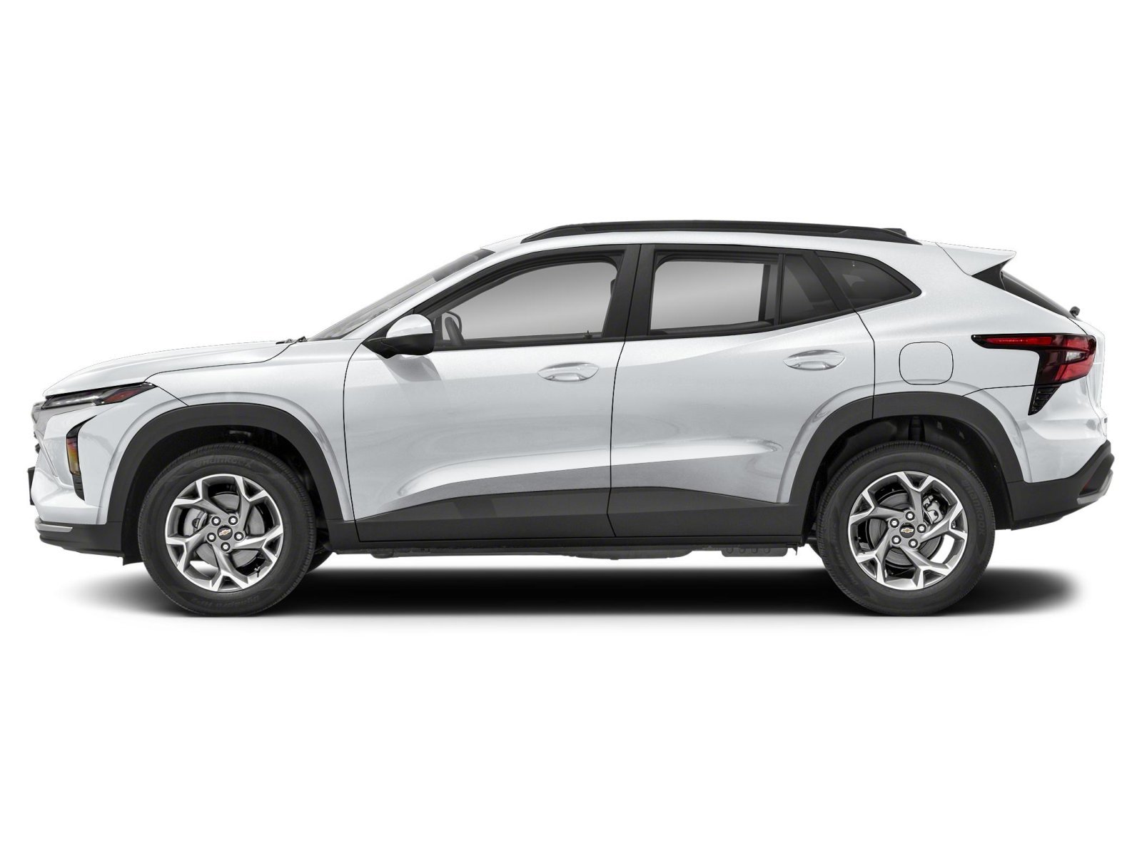 Used 2025 Chevrolet Trax LT FWD image 2