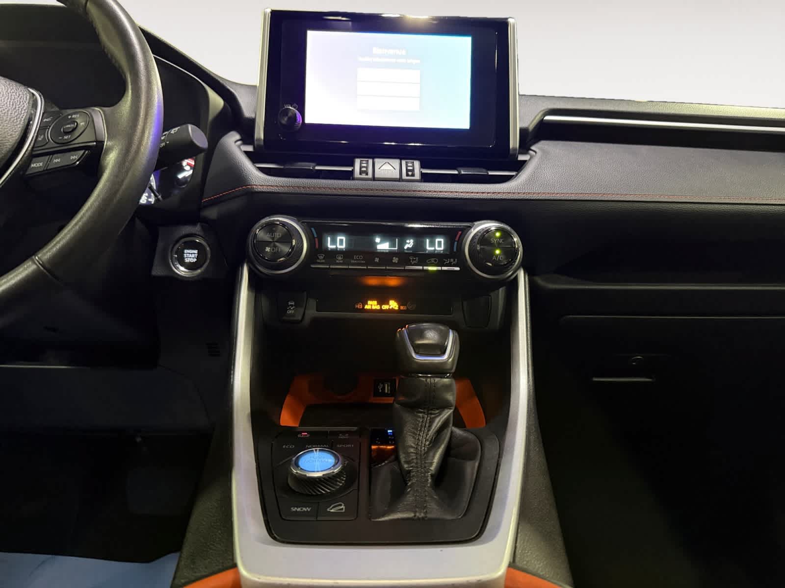 Used 2024 Toyota RAV4 Adventure AWD/4WD image 18