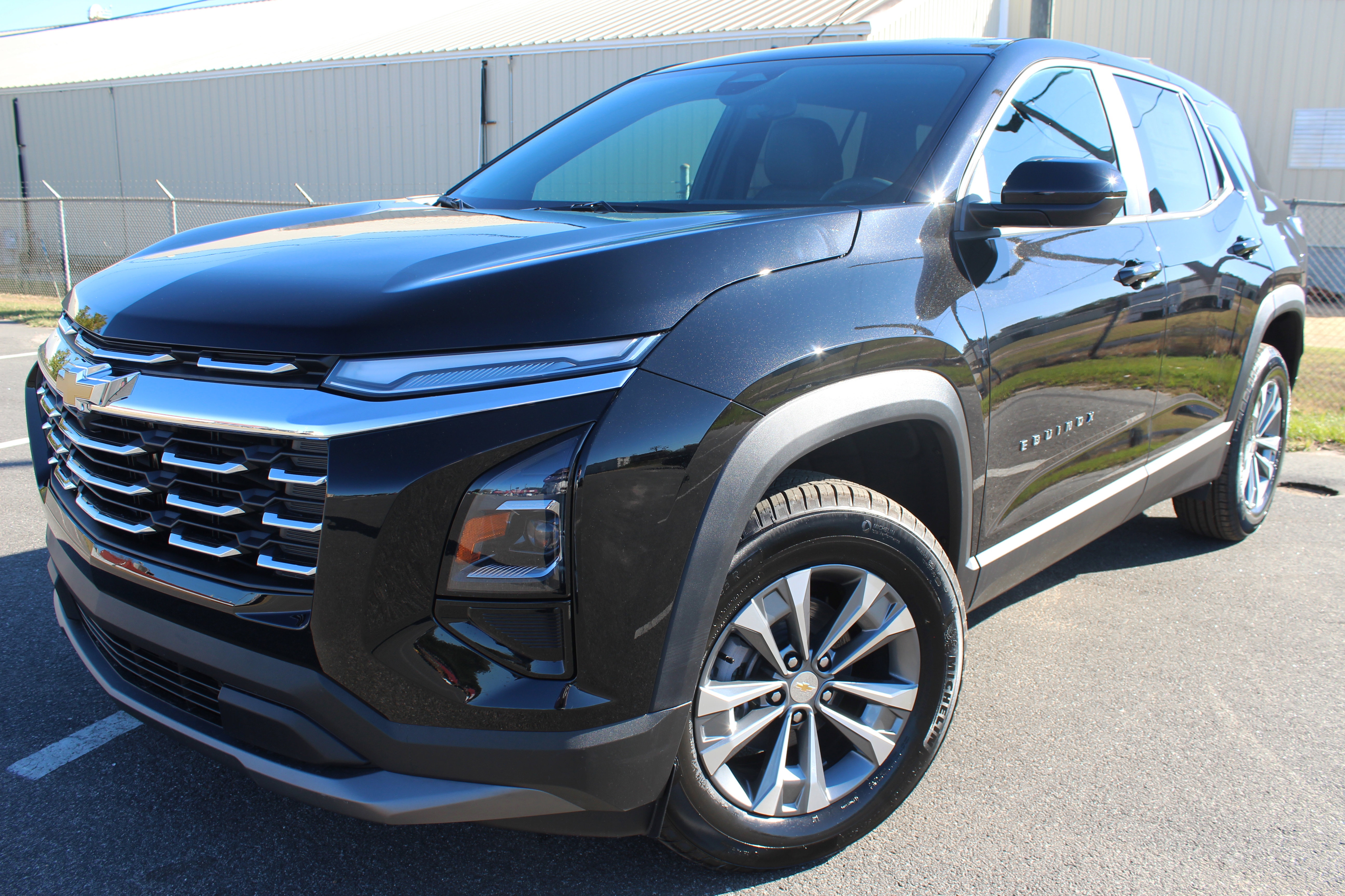 New 2026 Chevrolet Equinox LT w/ Convenience Package II image 13