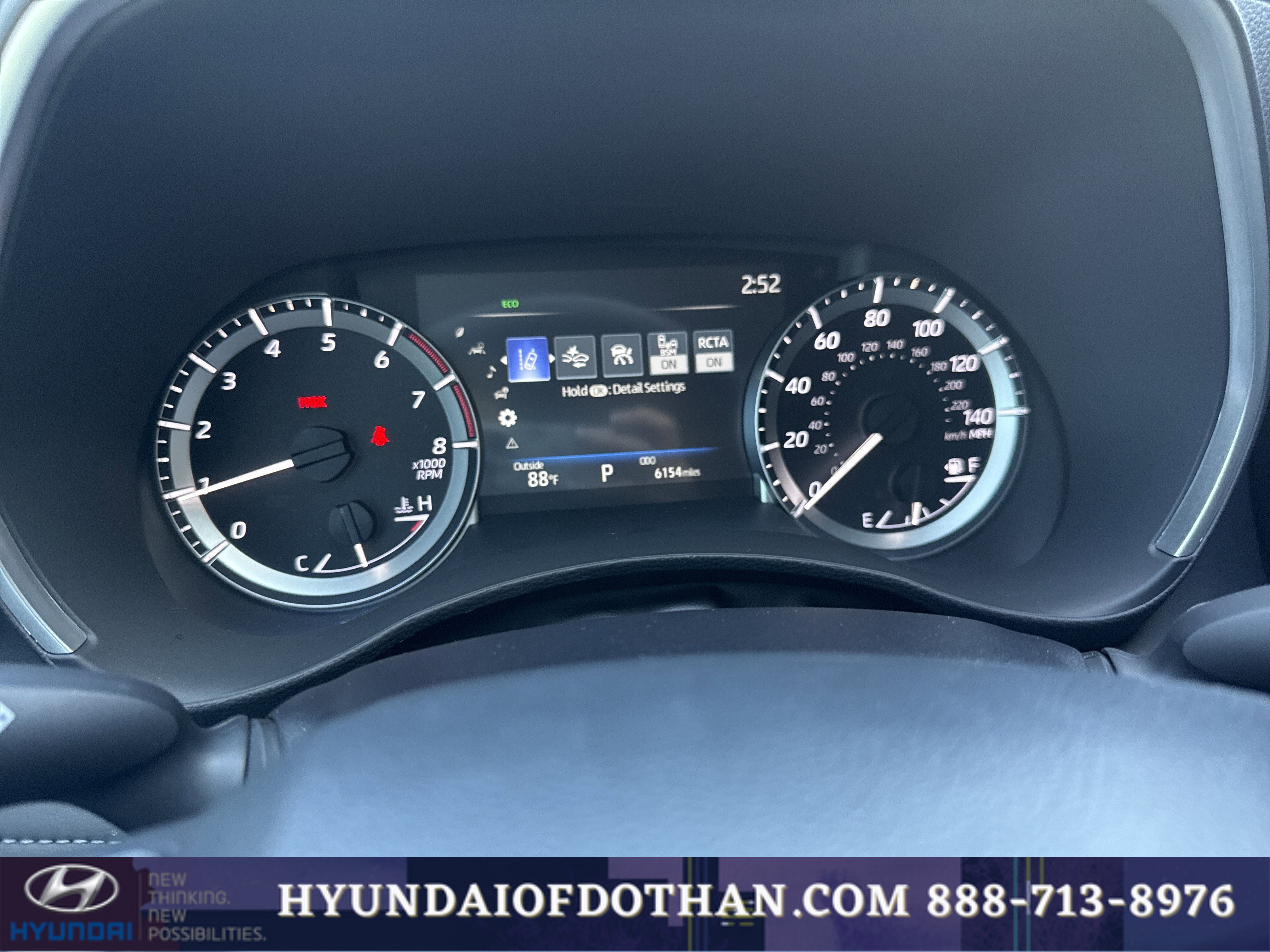 Used 2026 Toyota Highlander XLE AWD/4WD image 8