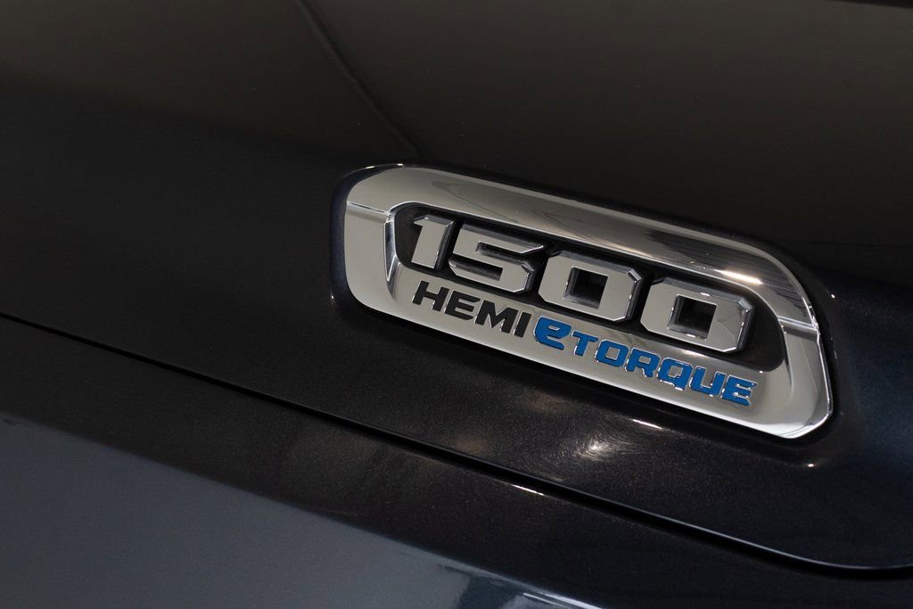 Used 2021 RAM 1500 Big Horn image 12