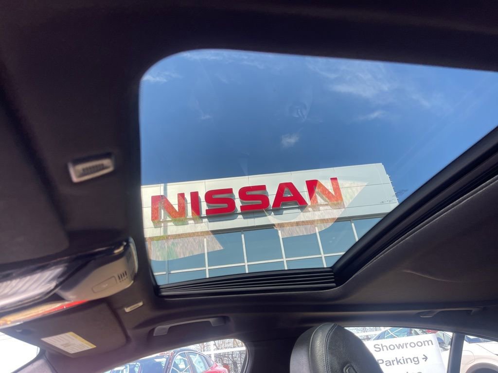 Used 2019 BMW 530i xDrive w/ M Sport Package image 24