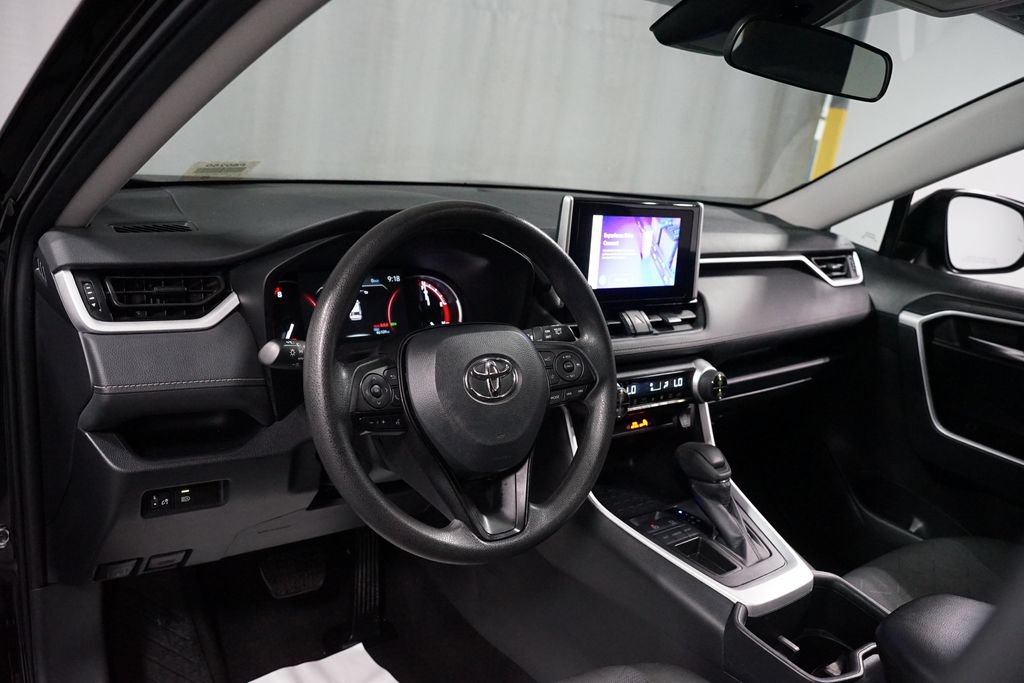Certified 2025 Toyota RAV4 XLE FWD image 11