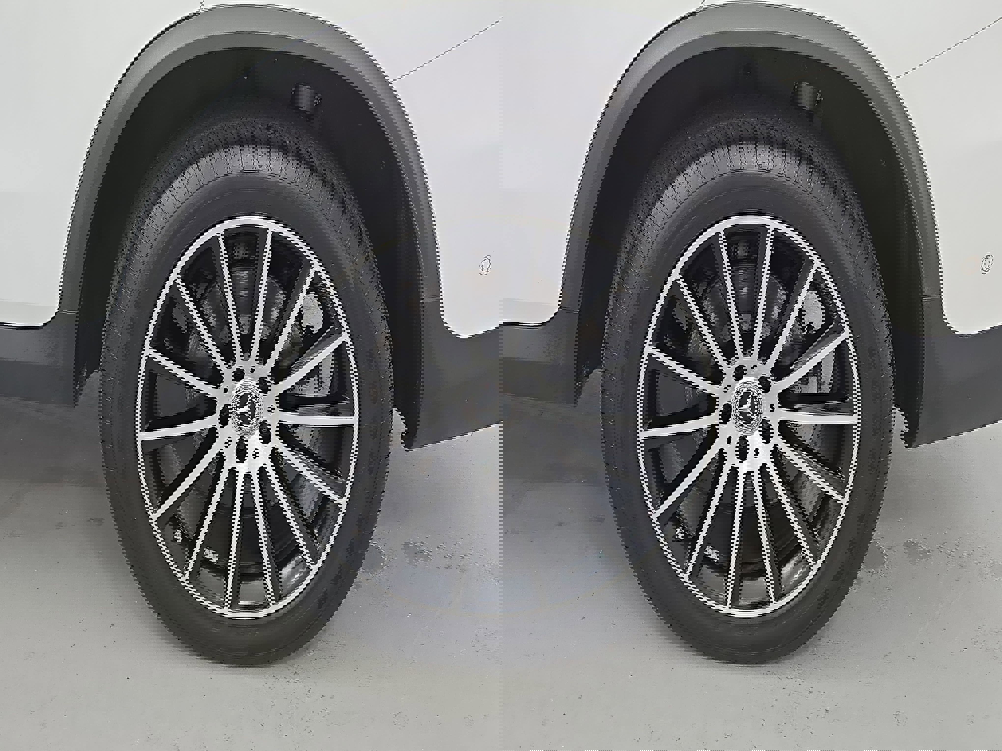 Used 2023 Mercedes-Benz GLC 300 4MATIC Coupe image 34