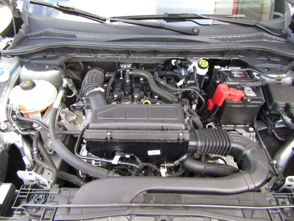 Used 2024 Ford Escape ST-Line image 30