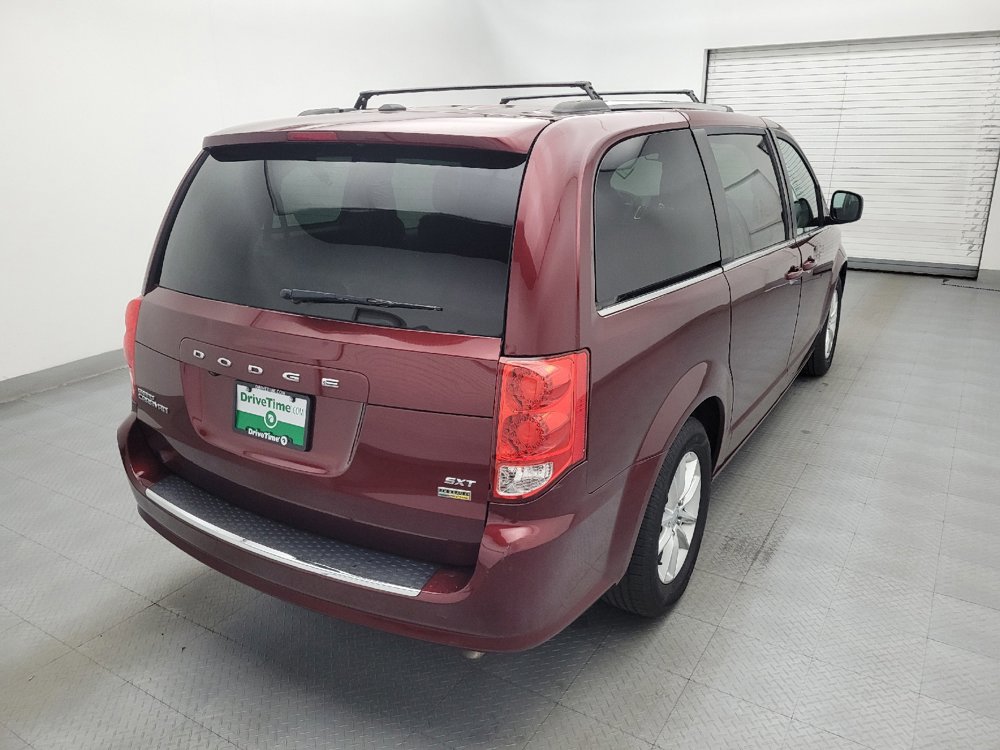 Used 2018 Dodge Grand Caravan SXT FWD image 9