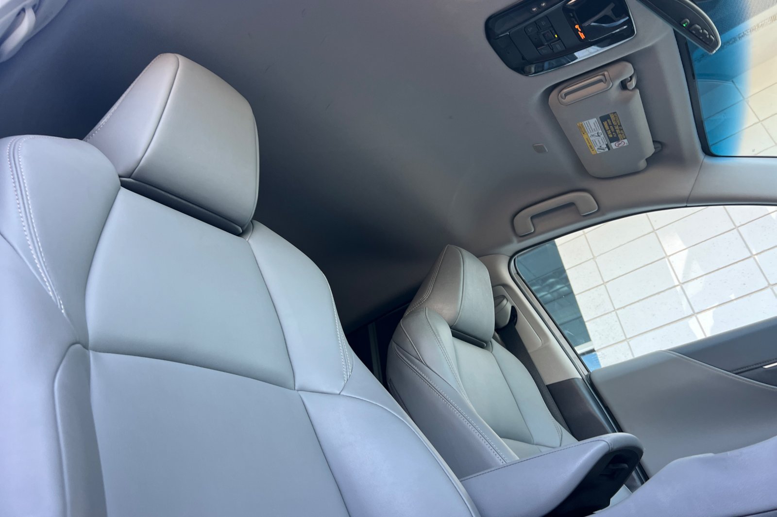 Certified 2024 Toyota Venza XLE AWD/4WD image 17