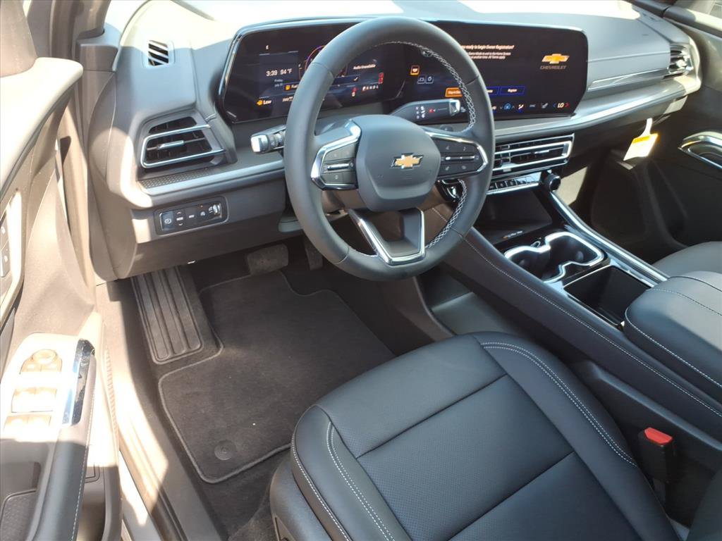 New 2026 Chevrolet Traverse LT w/ Driver Confidence Package AWD/4WD image 13