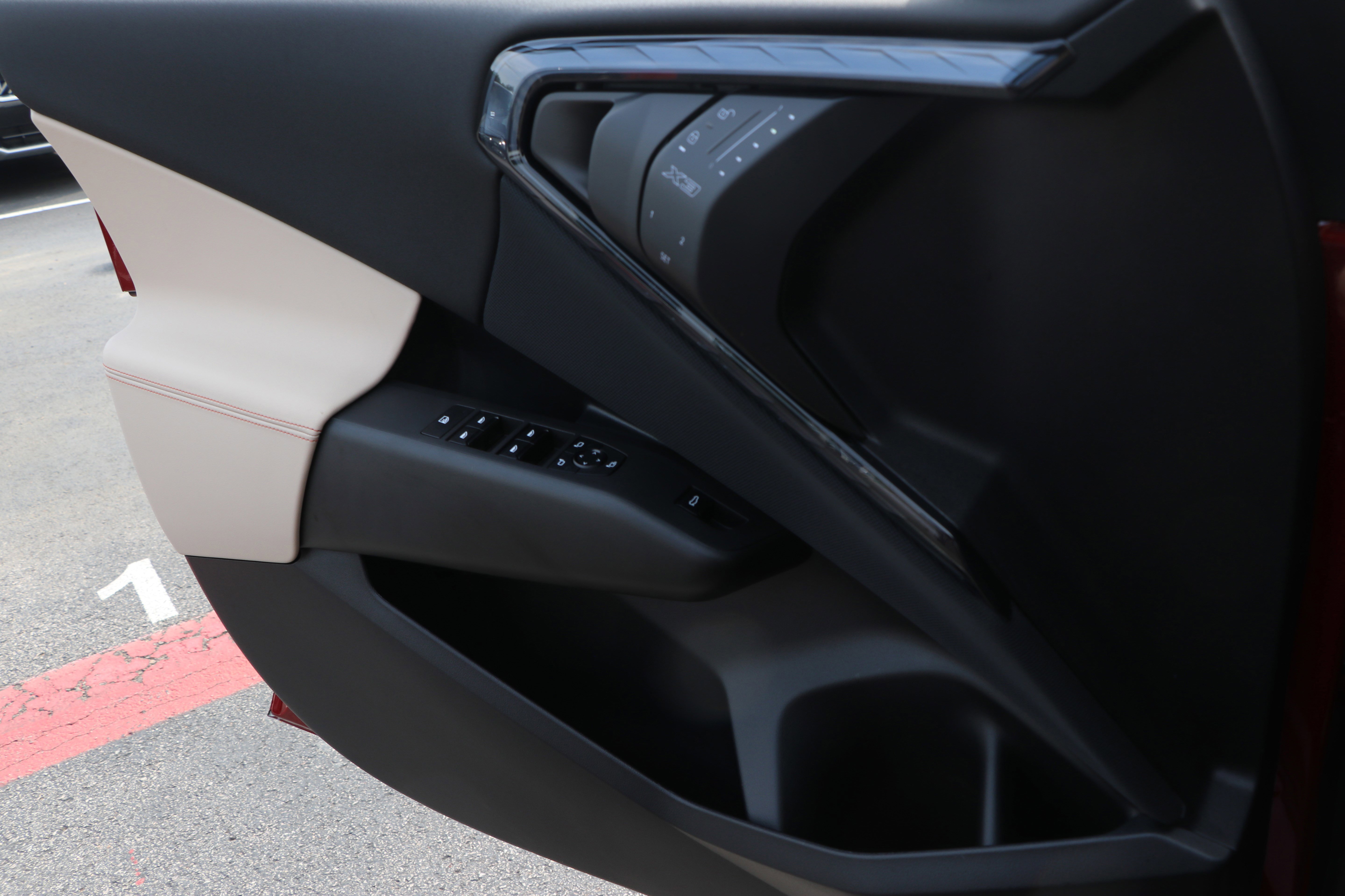 Certified 2025 BMW X3 xDrive30i w/ Premium Package image 26