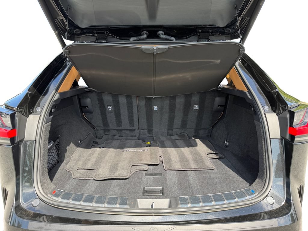 Certified 2025 Lexus NX 350 AWD w/ Accessory Package (Z2) image 10