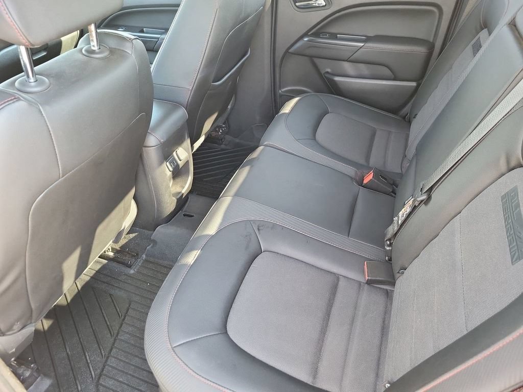 Used 2018 GMC Canyon All Terrain w/ All Terrain X Package AWD/4WD image 31
