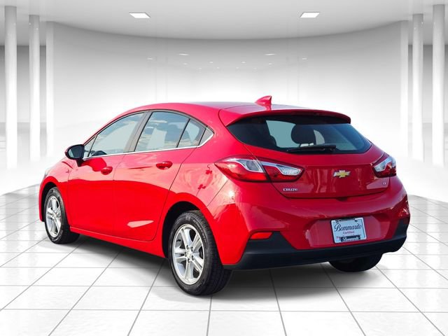 Used 2018 Chevrolet Cruze LT w/ Convenience Package image 3