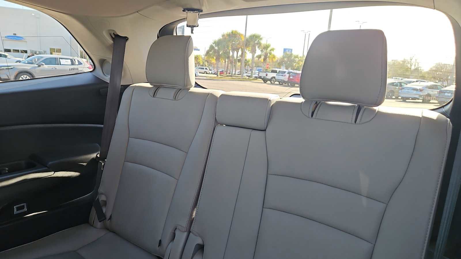 Used 2016 Honda Pilot Elite image 26