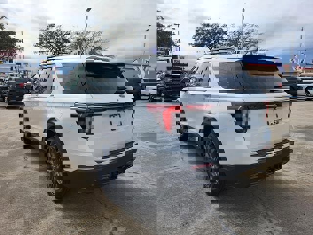 New 2026 Ford Explorer ST-Line w/ ST-Line Street Pack image 14