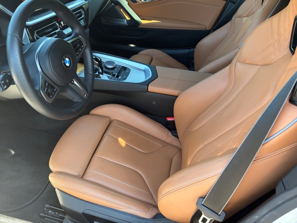 Used 2023 BMW Z4 sDrive30i w/ Premium Package RWD image 11