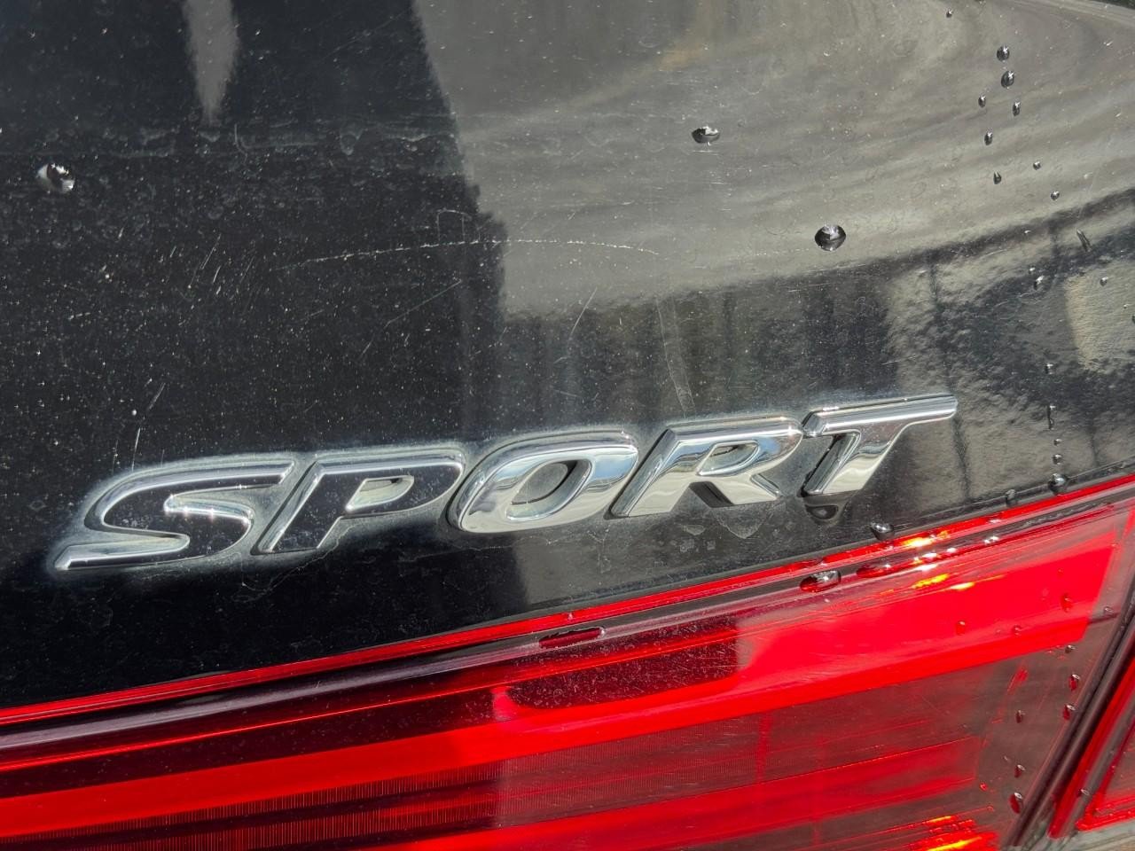 Certified 2024 Honda Civic Sport image 5
