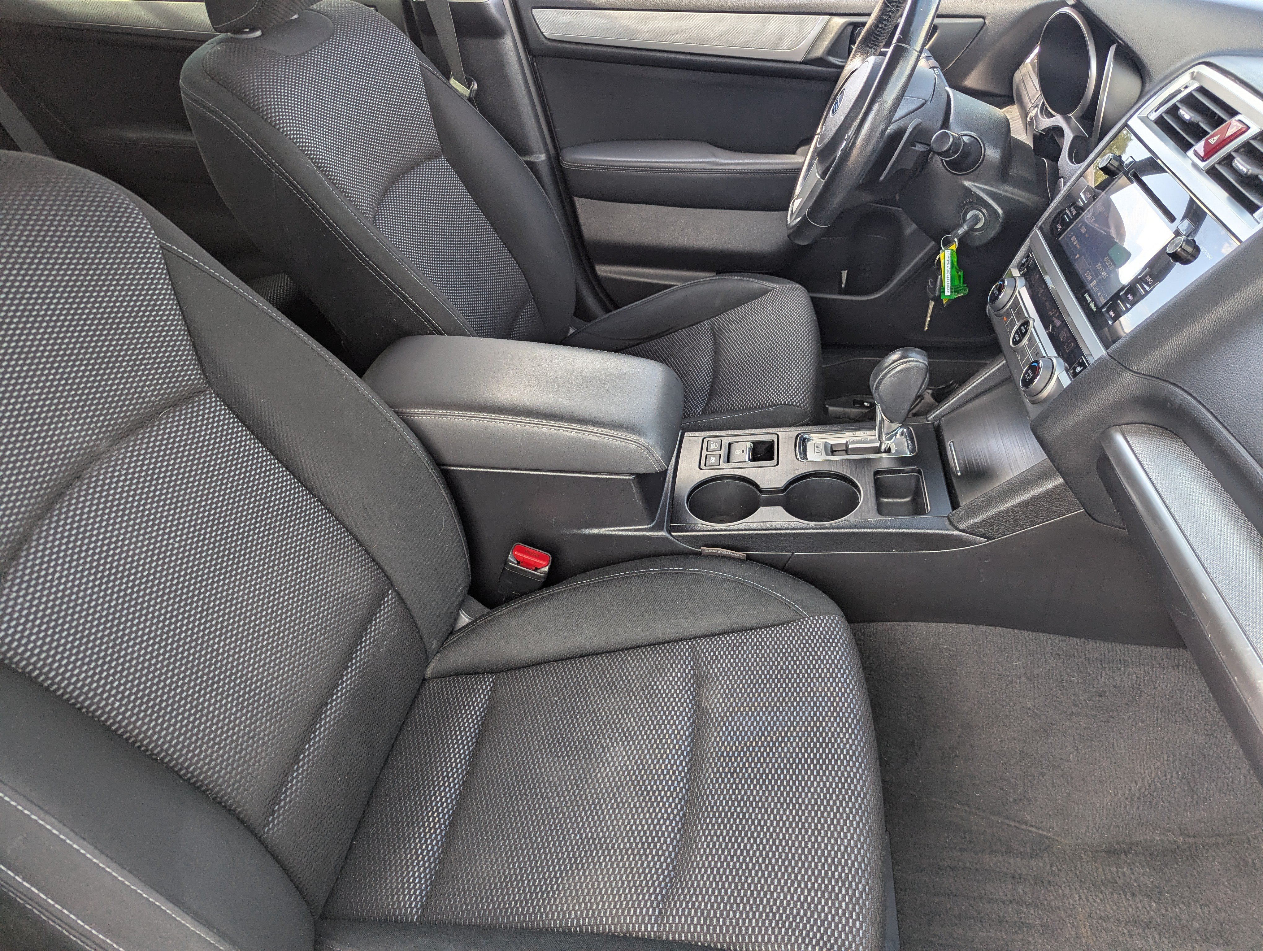 Used 2017 Subaru Outback 2.5i Premium AWD/4WD image 10