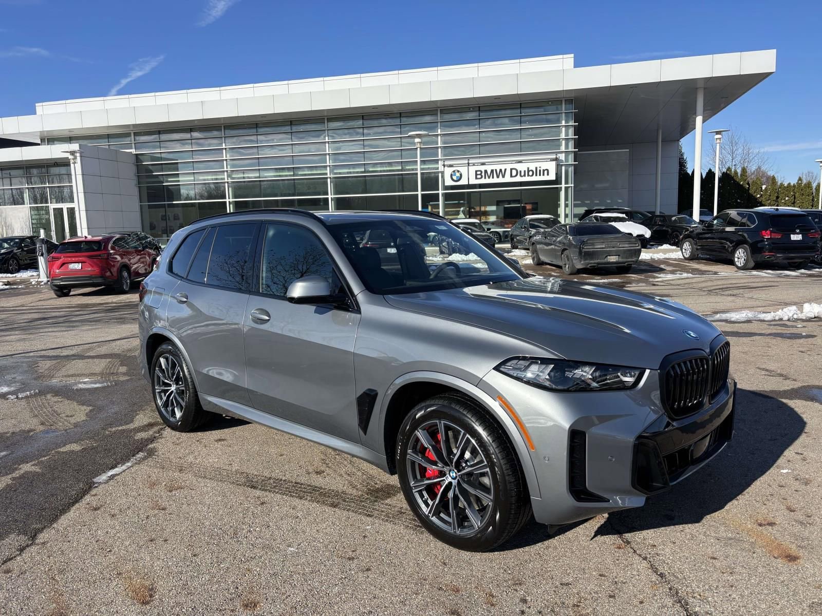New 2026 BMW X5 xDrive50e w/ M Sport Package AWD/4WD image 1