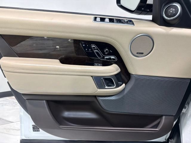 Used 2020 Land Rover Range Rover HSE AWD/4WD image 11